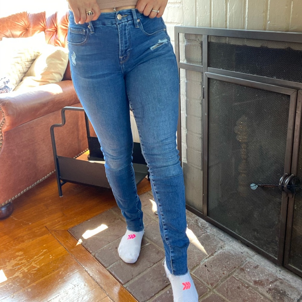 Good American skinny leg jeans